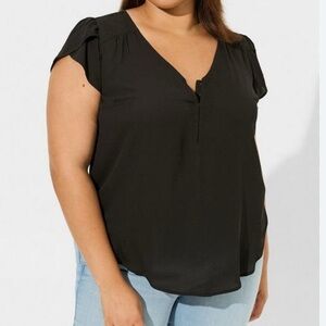 Torrid Crinkle Gauze Dolman Shirt Women's Black Button-Up Top size 3x